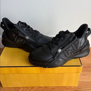 Fendi Black Low-Top FF Logo Roma Sneakers